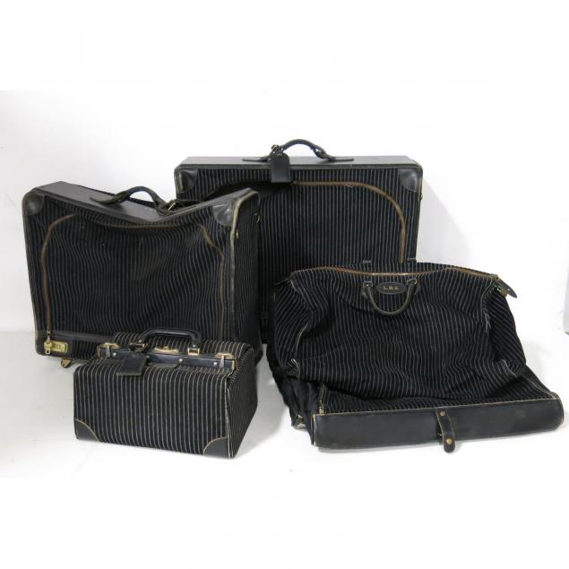 five-piece-french-co-vintage-luggage
