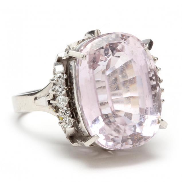 platinum-kunzite-and-diamond-ring