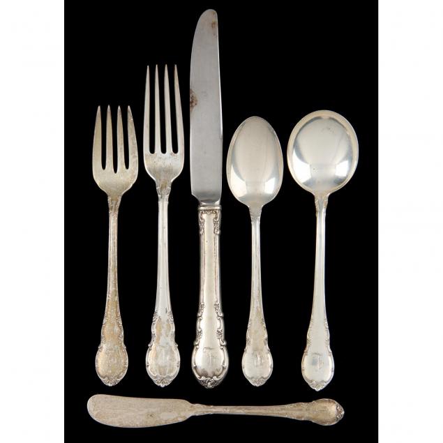 lunt-modern-victorian-sterling-silver-flatware-service