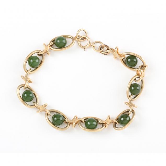 vintage-14kt-gold-and-jade-bracelet