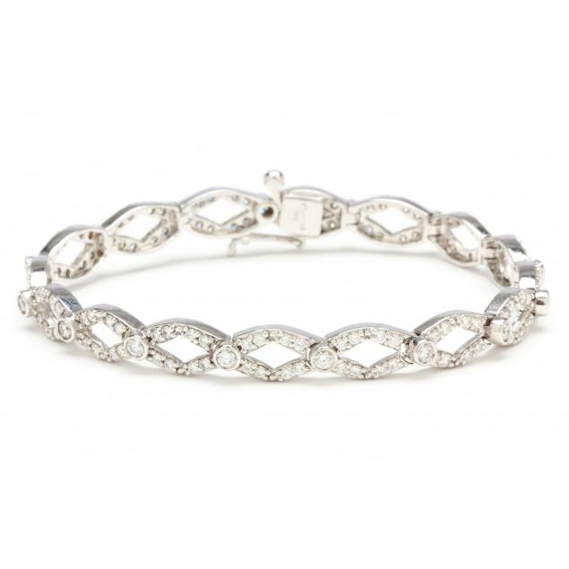 18kt-white-gold-diamond-bracelet