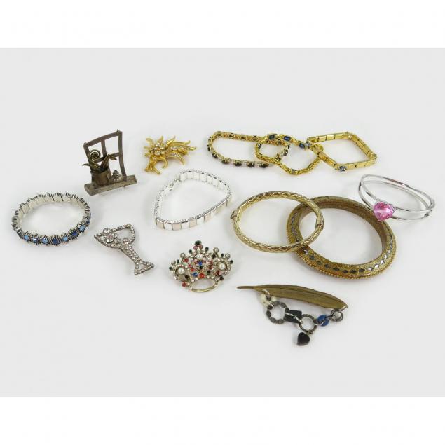 costume-jewelry-lot