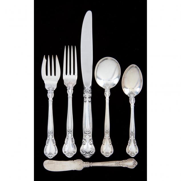 gorham-chantilly-sterling-silver-flatware-service