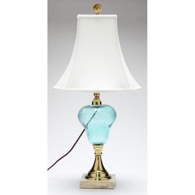 etched-glass-table-lamp