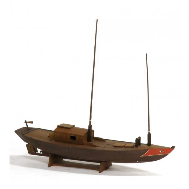 vintage-model-boat