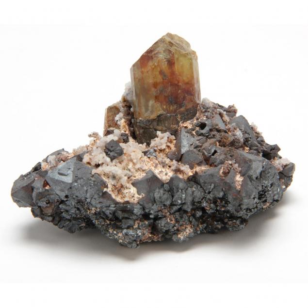 yellow-apatite-crystal-on-hematite