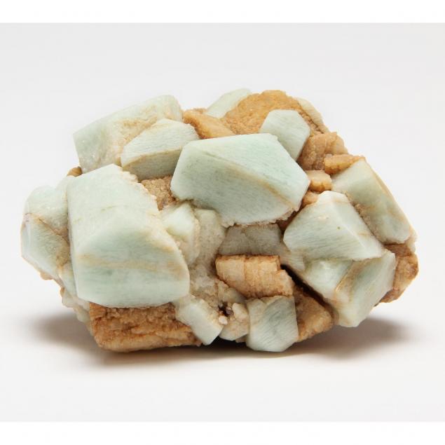 albite-with-amazonite-crystals