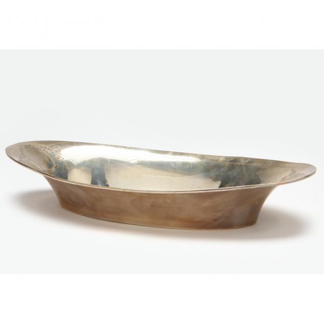 sterling-silver-bread-dish