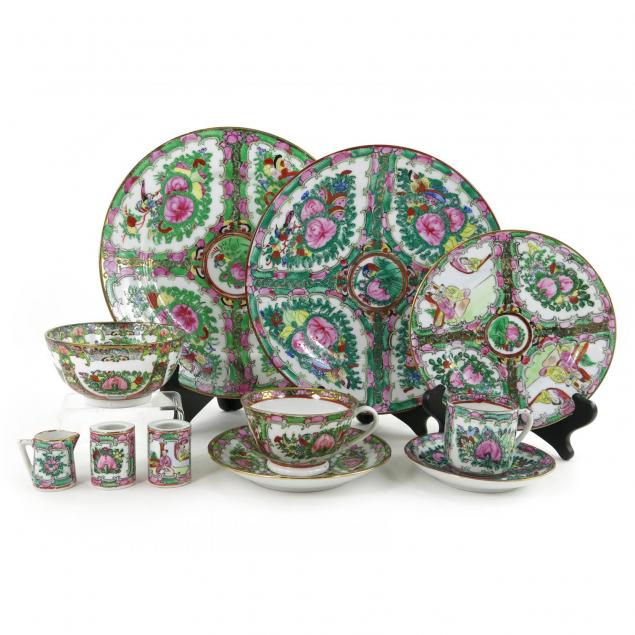 large-set-of-rose-medallion-porcelain