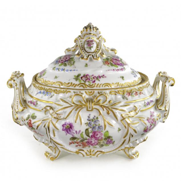 rococo-revival-porcelain-sauce-tureen