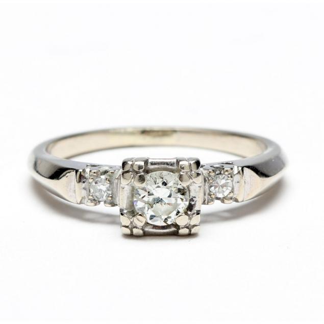 14kt-white-gold-vintage-diamond-ring
