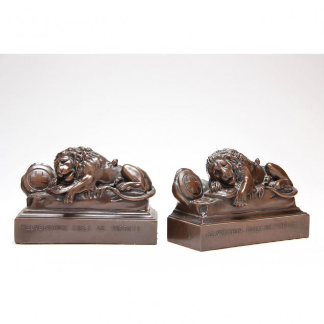 jennings-brothers-pair-of-recumbent-lion-bookends