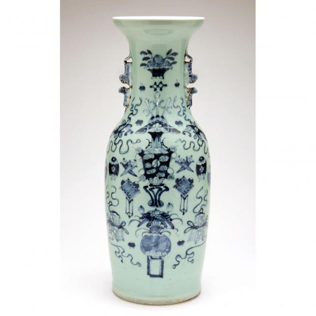 chinese-blue-underglaze-vase