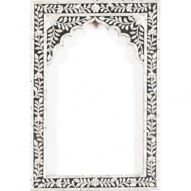 moroccan-style-inlaid-frame