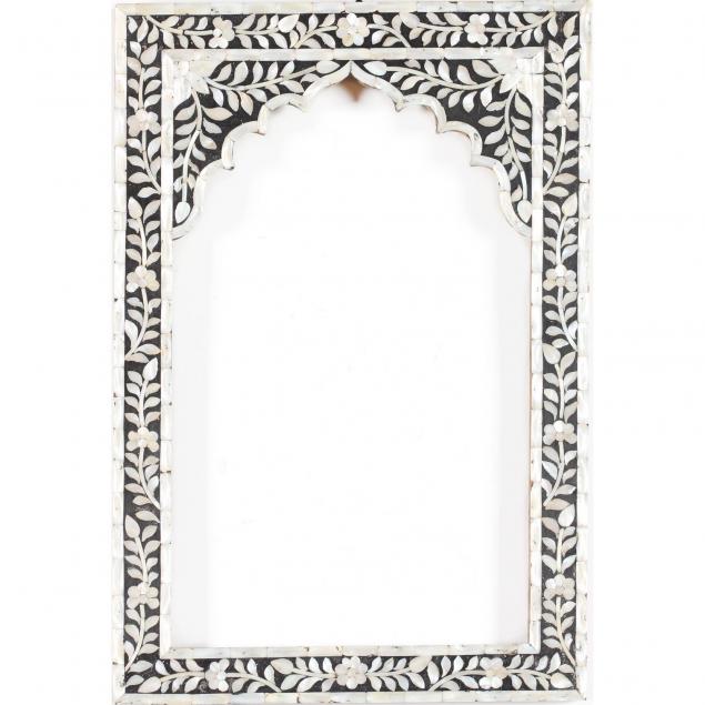moroccan-style-inlaid-frame