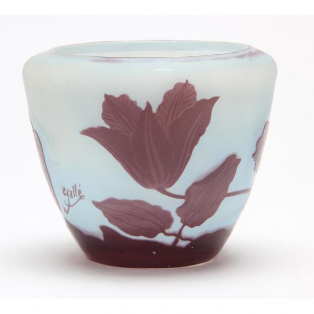 galle-cameo-glass-vase