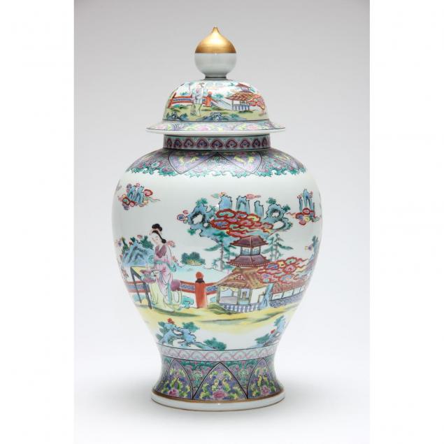 chinese-sencai-lidded-jar