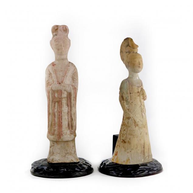 two-chinese-tomb-figures