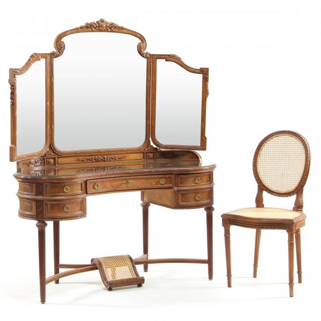 louis-xvi-style-ladies-vanity