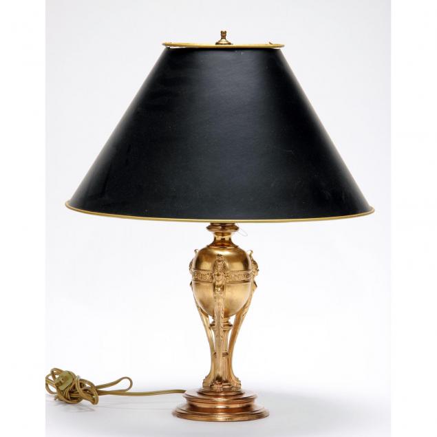 neoclassical-style-brass-lamp
