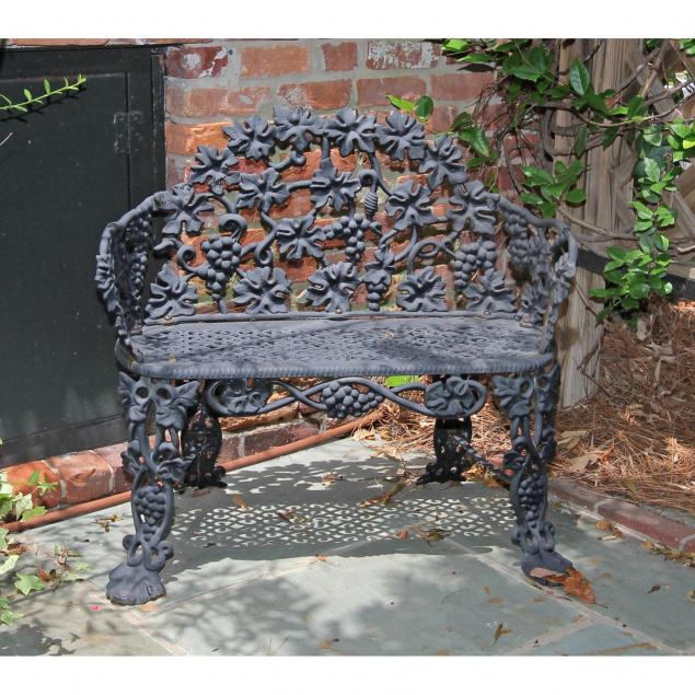 victorian-style-diminutive-garden-bench