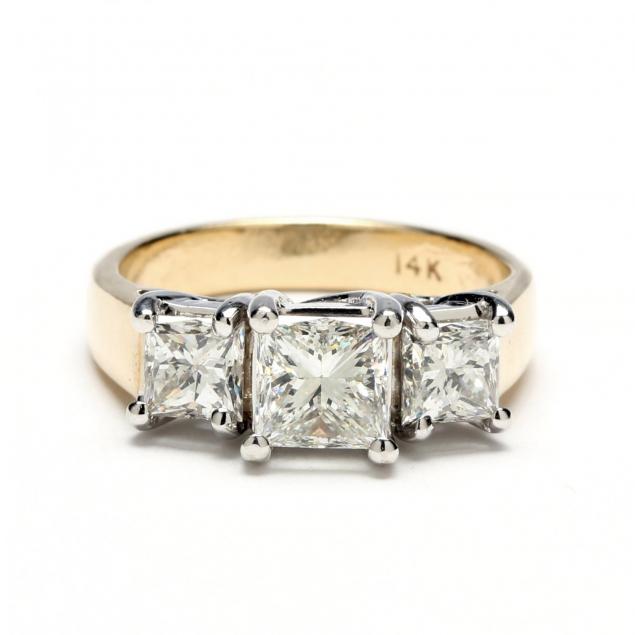 14kt-three-stone-diamond-ring