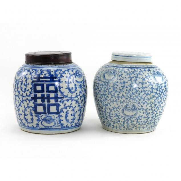 two-chinese-blue-white-porcelain-ginger-jars