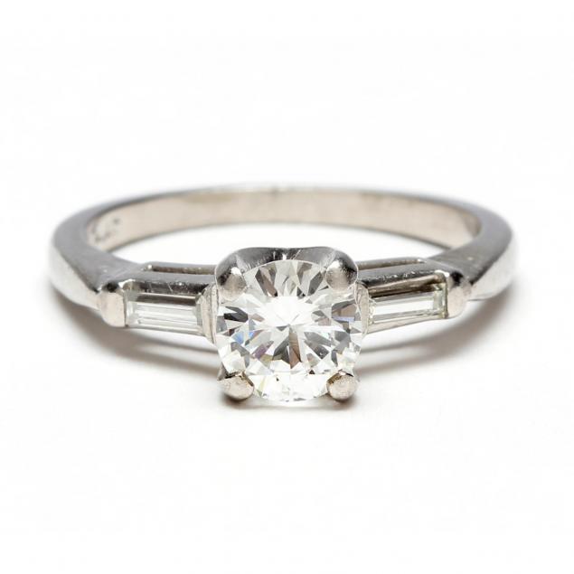 platinum-diamond-ring