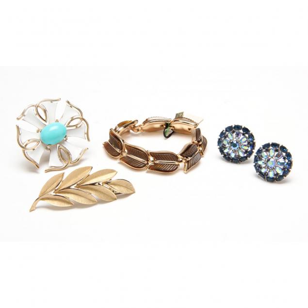 four-jewelry-items-trifari