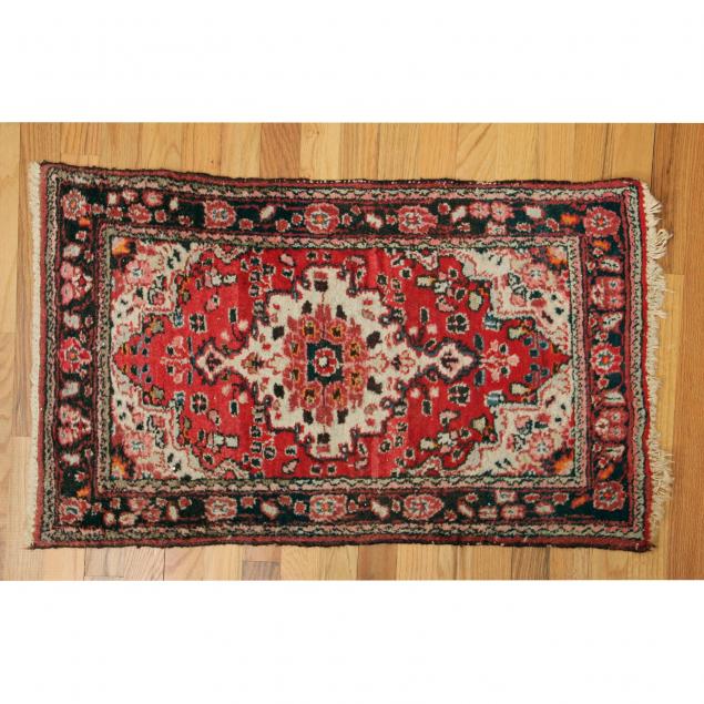 hand-tied-area-rug