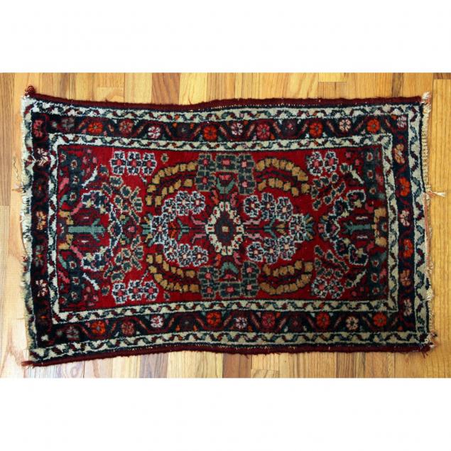 hand-tied-oriental-mat