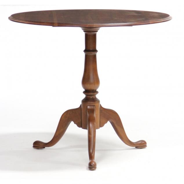 ethan-allen-queen-anne-style-tea-table