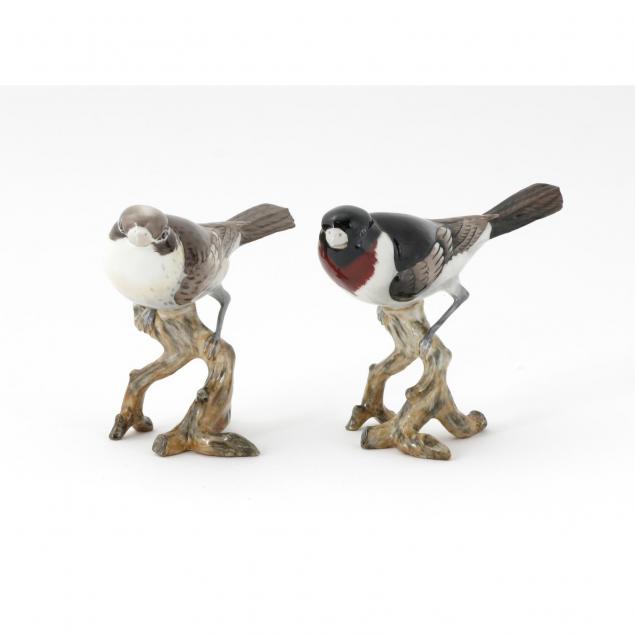 boehm-porcelain-red-breasted-grosbeaks-pair