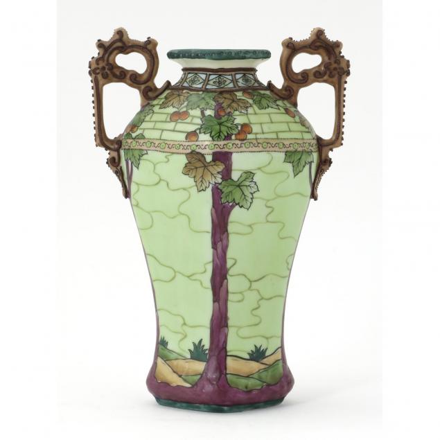 nippon-moriage-style-porcelain-vase