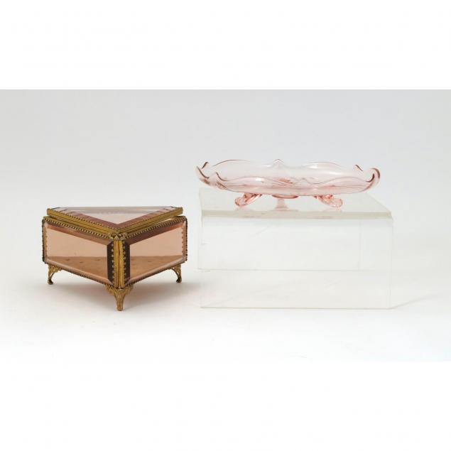 two-glass-decorative-items