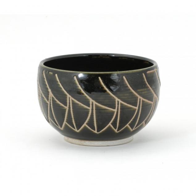 john-givvines-nc-modern-pottery-bowl