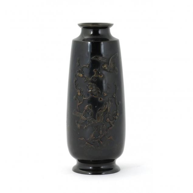 antique-japanese-bronze-vase