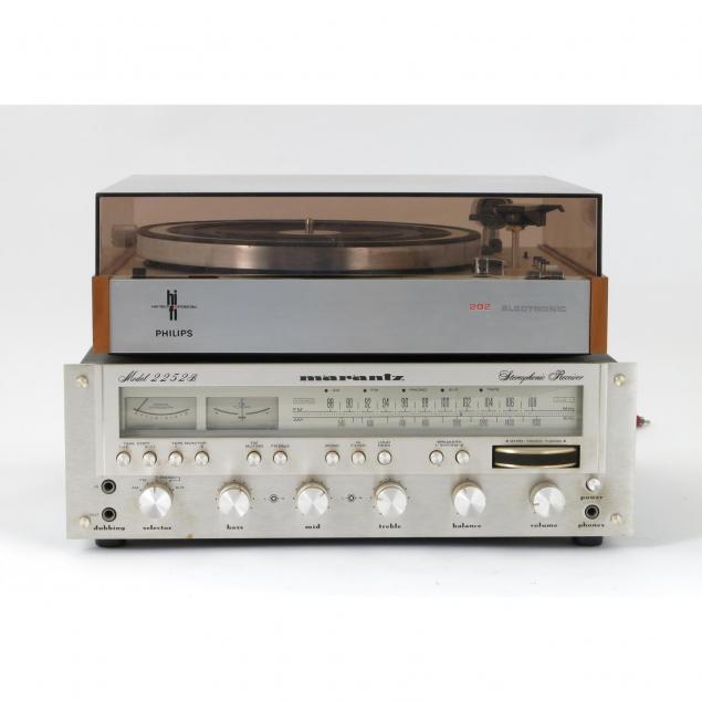 vintage-turntable-and-receiver