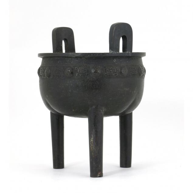 chinese-bronze-i-ding-i