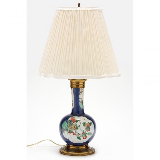 chinese-porcelain-table-lamp