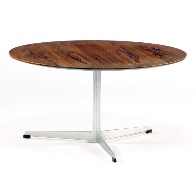 arne-jacobsen-coffee-table