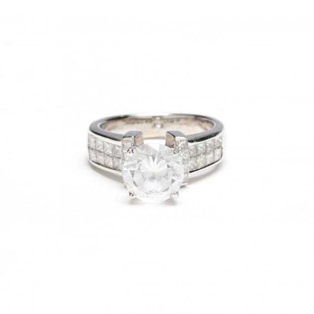 18kt-diamond-and-synthetic-diamond-ring