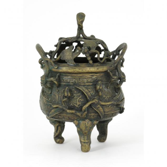 chinese-bronze-censer-with-grapevine