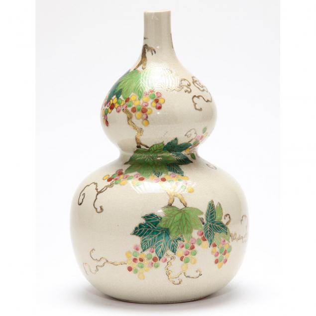 early-20th-century-japanese-double-gourd-satsuma-vase