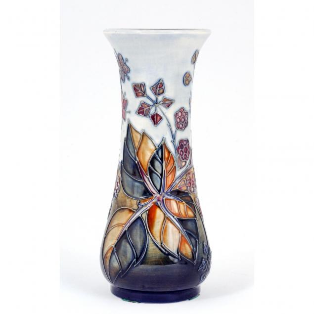 moorcroft-blackberry-vase