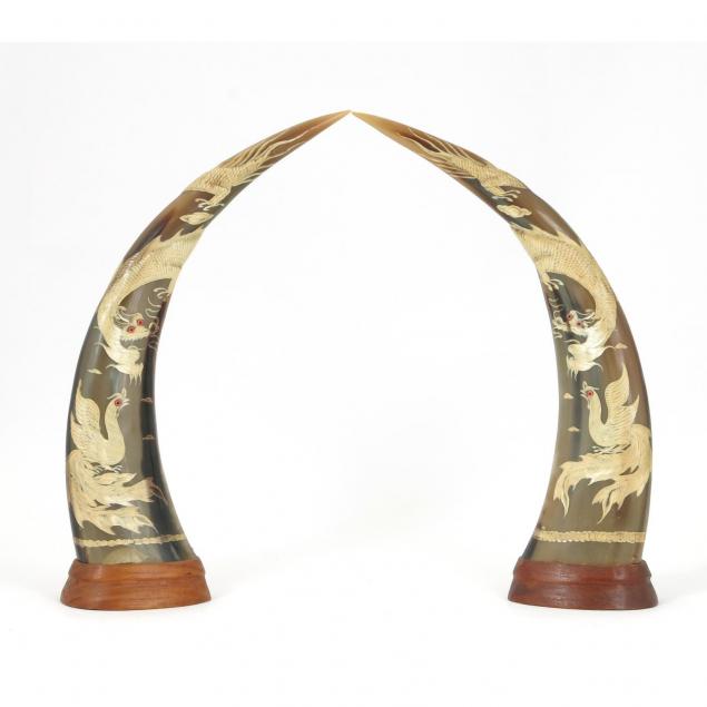 pair-of-chinese-carved-presentation-horns