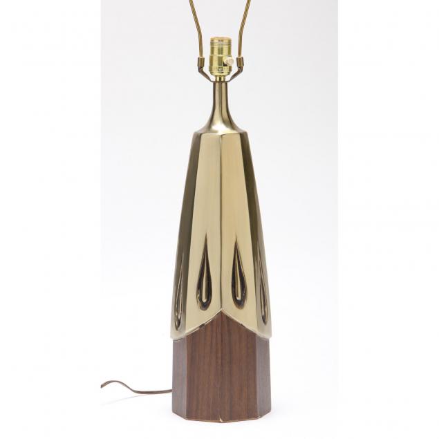 laurel-modernist-table-lamp