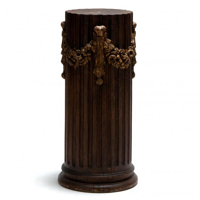 carved-oak-classical-style-display-pedestal