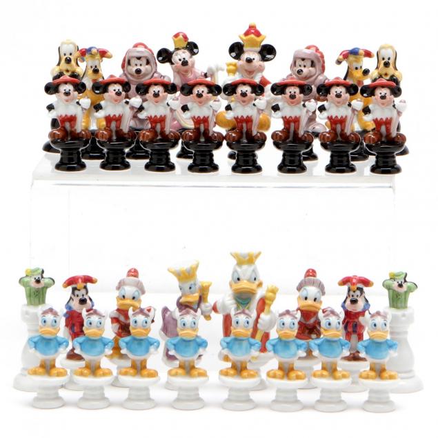 disney-characters-chess-set