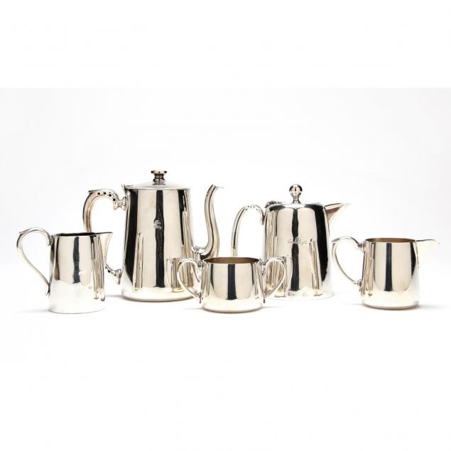 vintage-hotel-silver-service